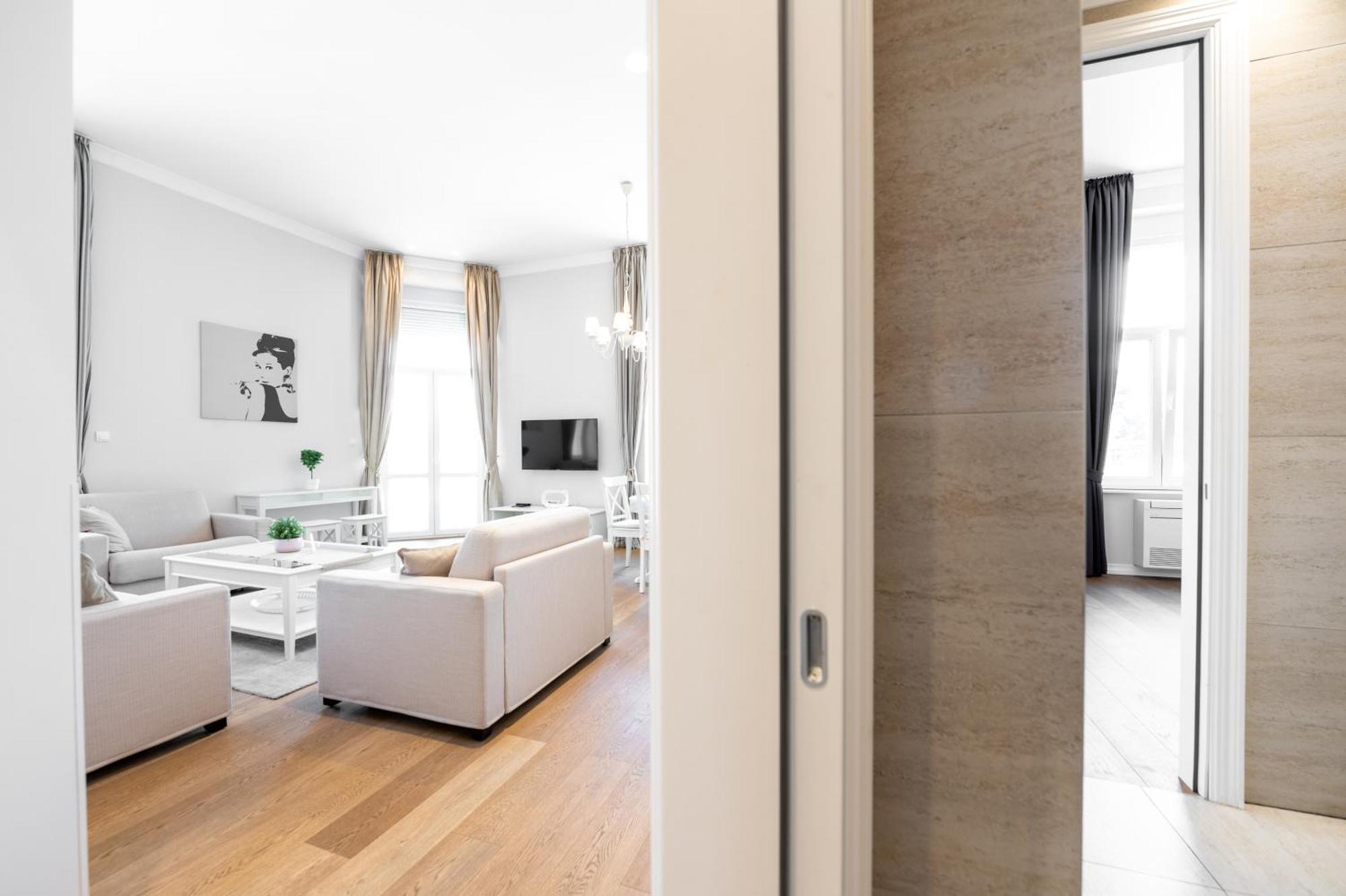 Slavija Fontana Lux Apartments Belgrad Exterior foto